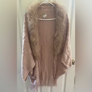 Fuzzy Trim Textured Knit Cardigan